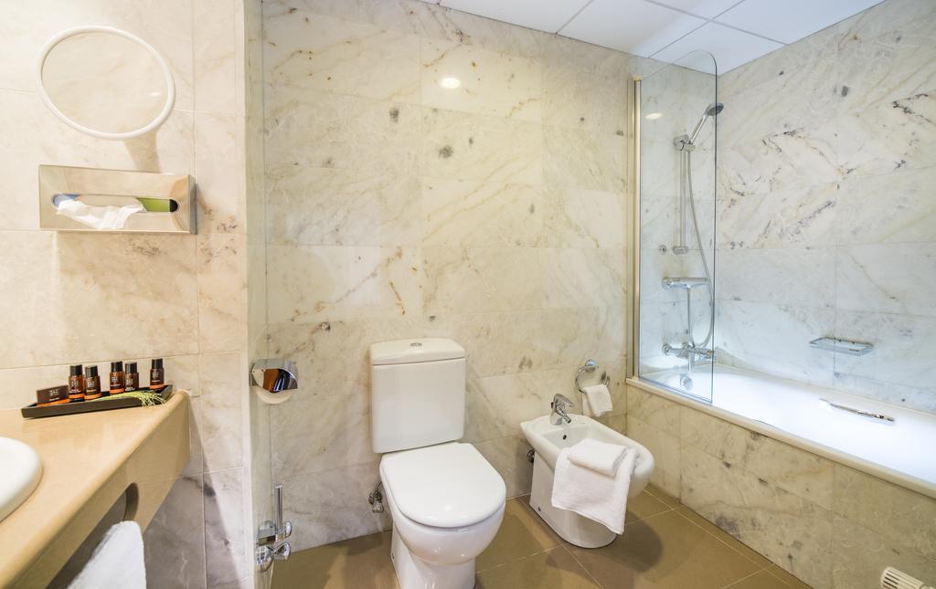 Camera Comfort Doppia con Letti Singoli