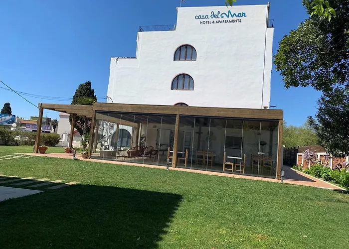 Casa Del Mar Hotel & Apartaments
